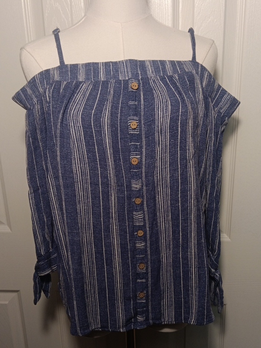 A. Byer Blue & White Striped Cold Shoulder Blouse - Size XL